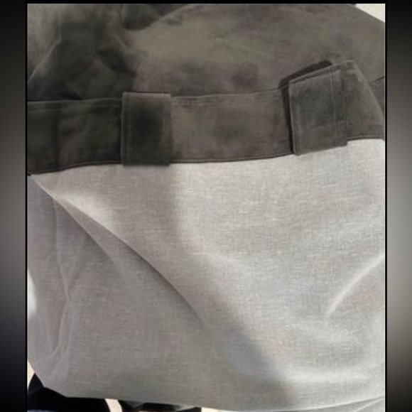 Gray velvet curtains by skyline furniture (8 panels available) - Picture 4 of 5